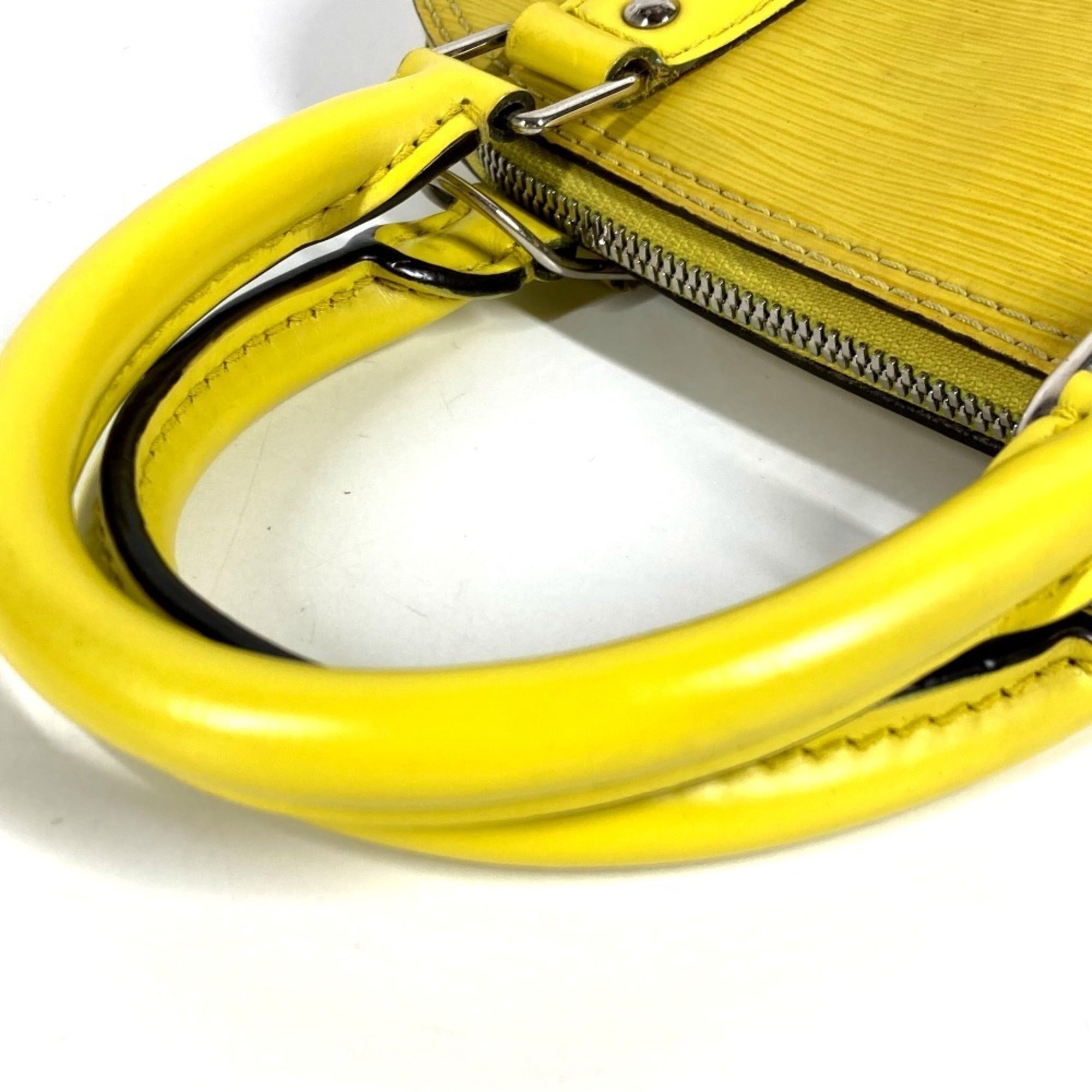 Louis Vuitton Pistache Yellow Epi Leather Handbag Shoulder Bag (Pre-Owned)