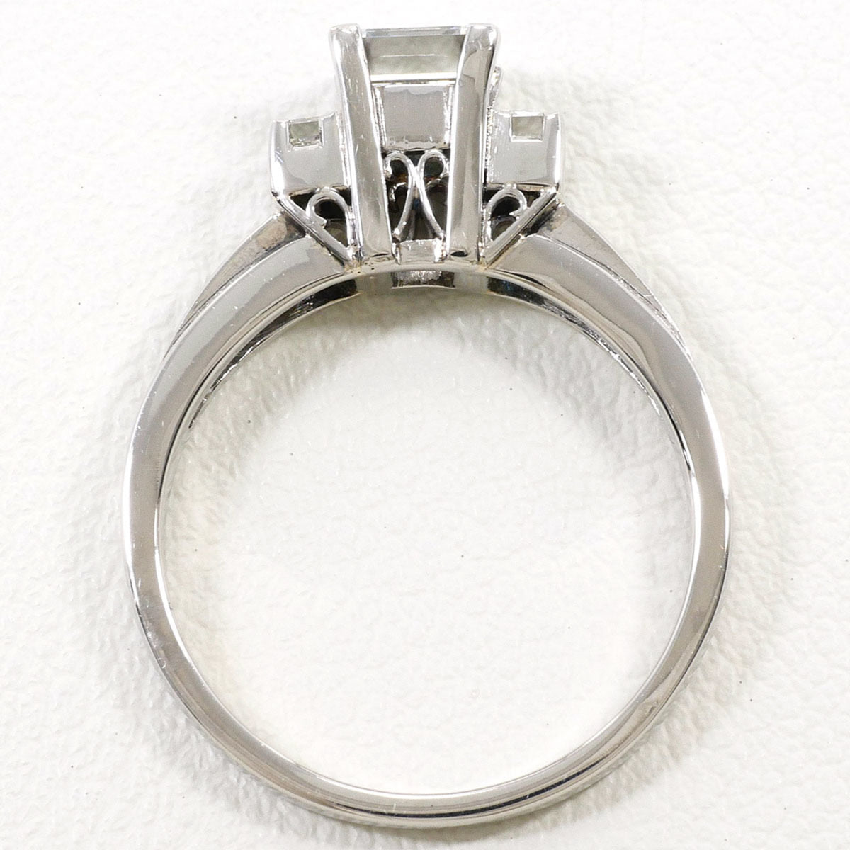 Unbranded Platinum Platinum 900 Band Ring (Pre-Owned)