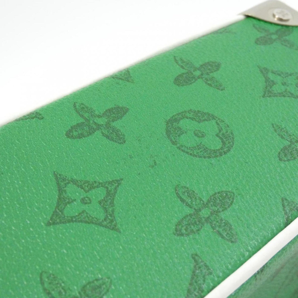 Louis Vuitton Green Vert Coated Canvas Shoulder Bag (Pre-Owned)