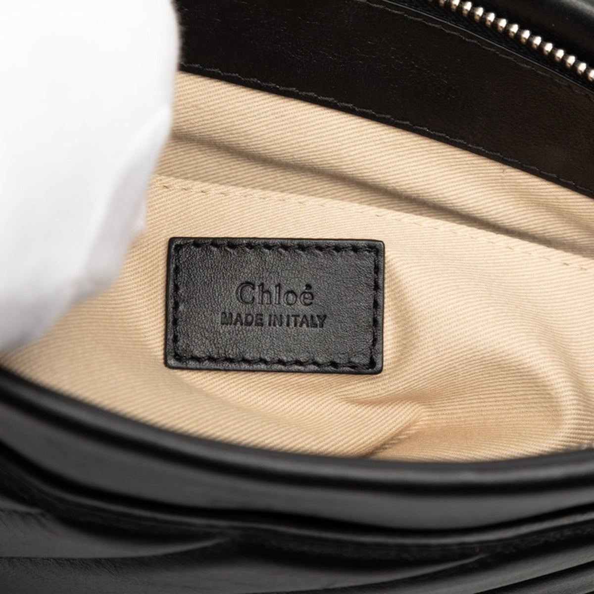 Chloé Black Leather Metal Handbag Shoulder Bag (Pre-Owned)