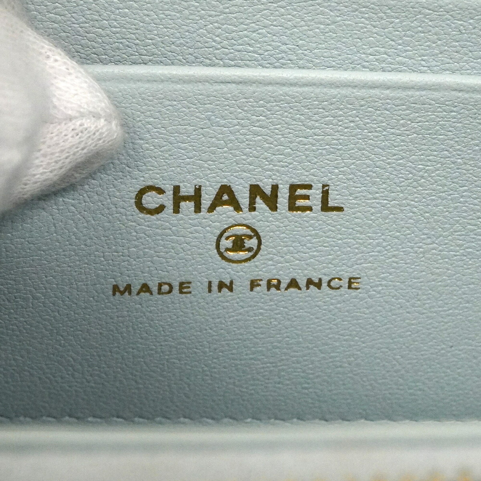 Chanel Sky Blue Leather Vanity Bag (Pre-Owned)