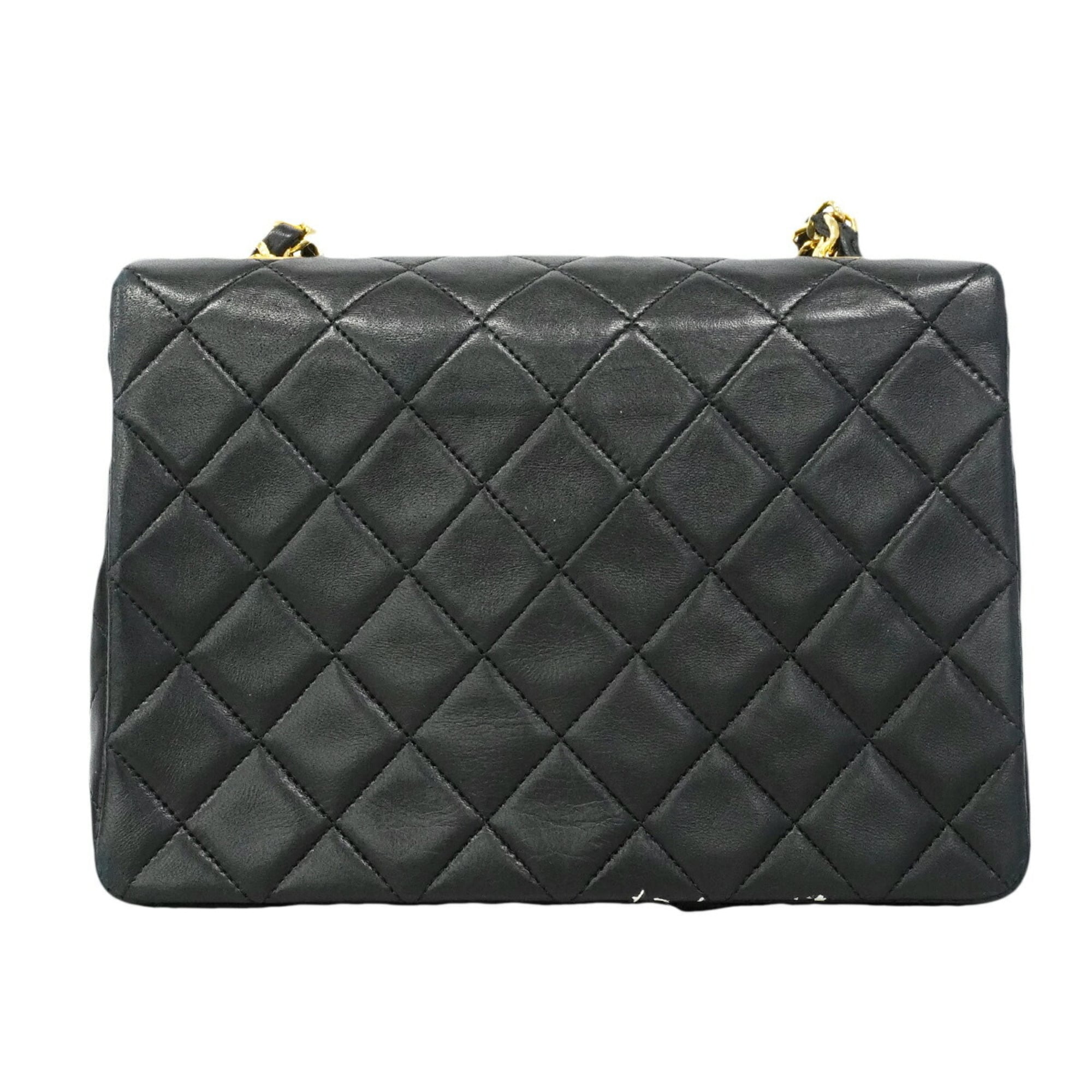 Chanel Black Leather Shoulder Bag (Pre-Owned)