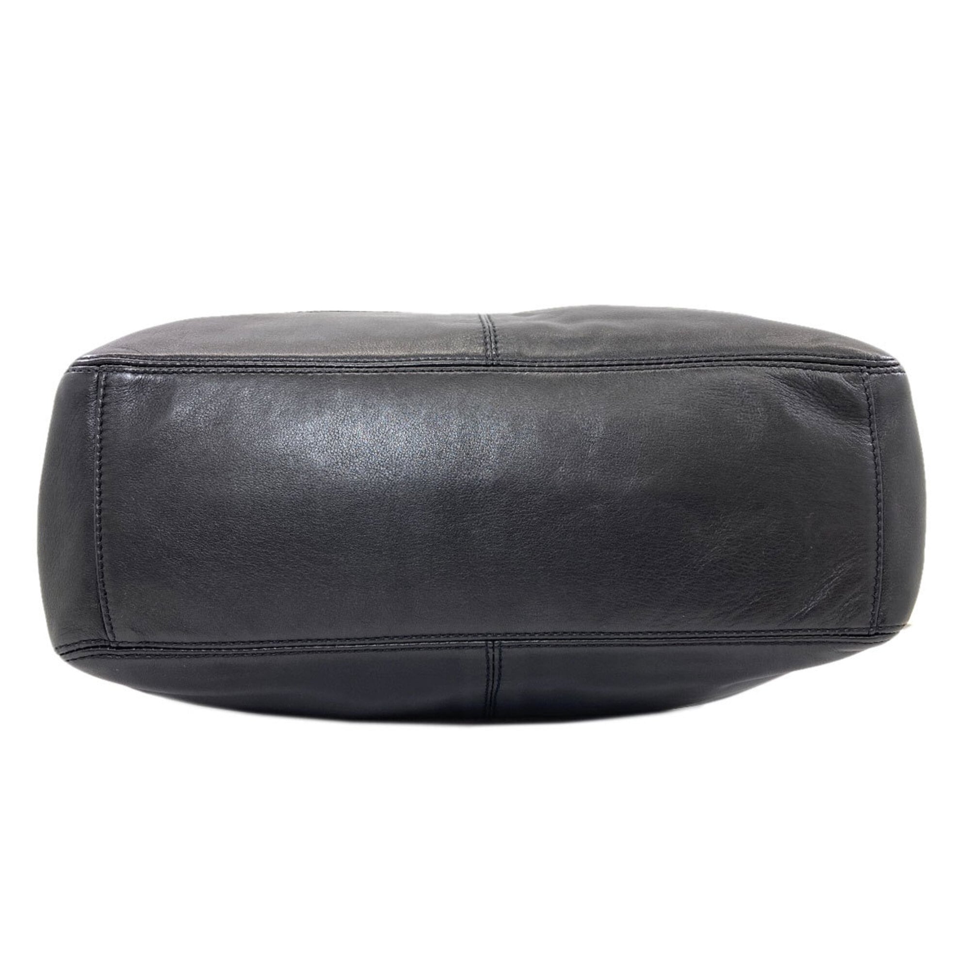 Chanel Black Leather Tote Bag (Pre-Owned)