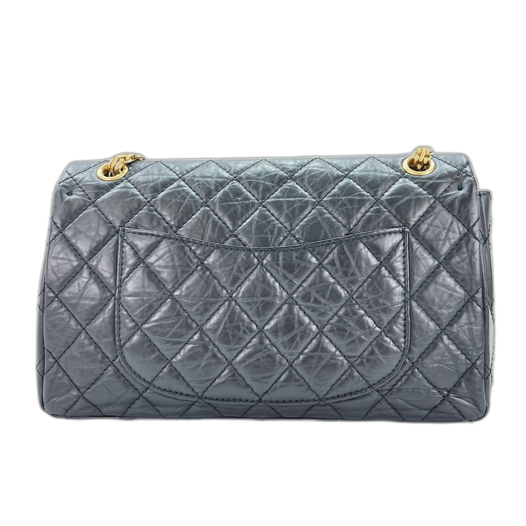 Chanel Black Shoulder Bag (Pre-Owned)