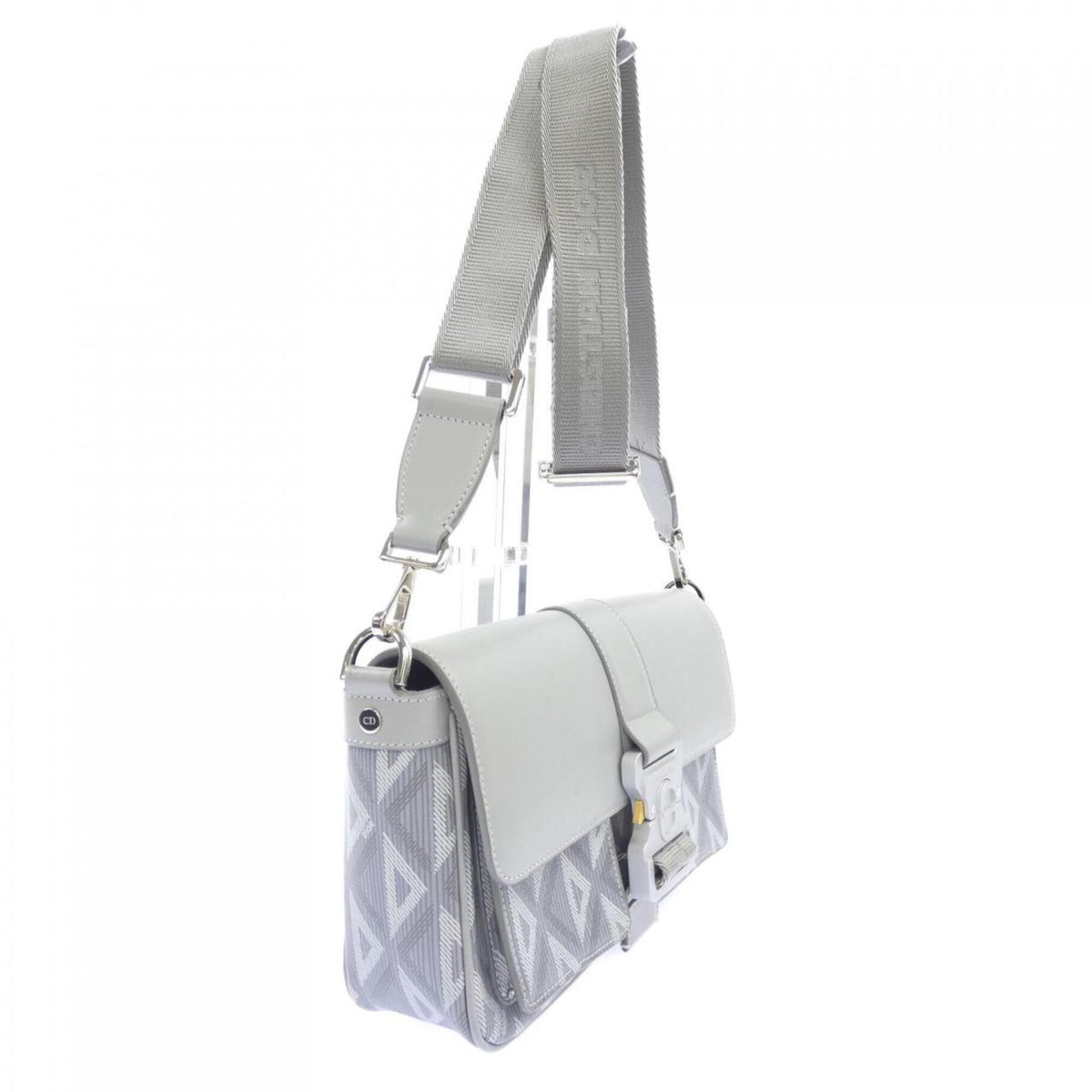 Christian Dior Gray Handbag (Pre-Owned)