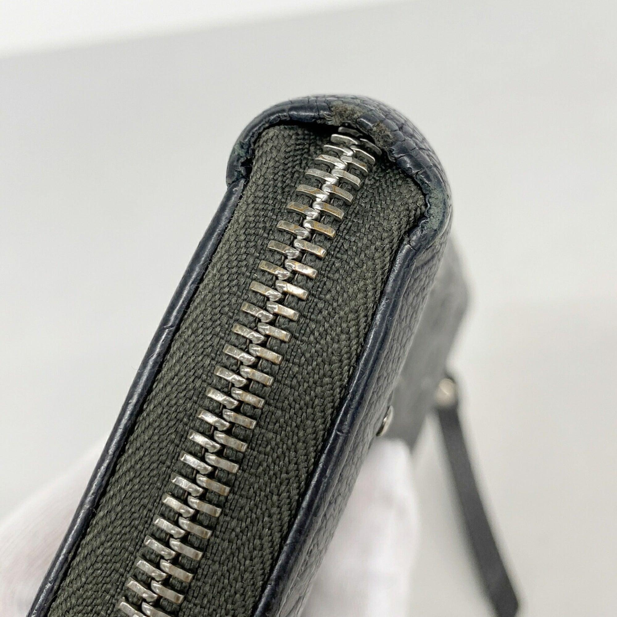 Louis Vuitton Platine Long Wallet (Bi-Fold) (Pre-Owned)