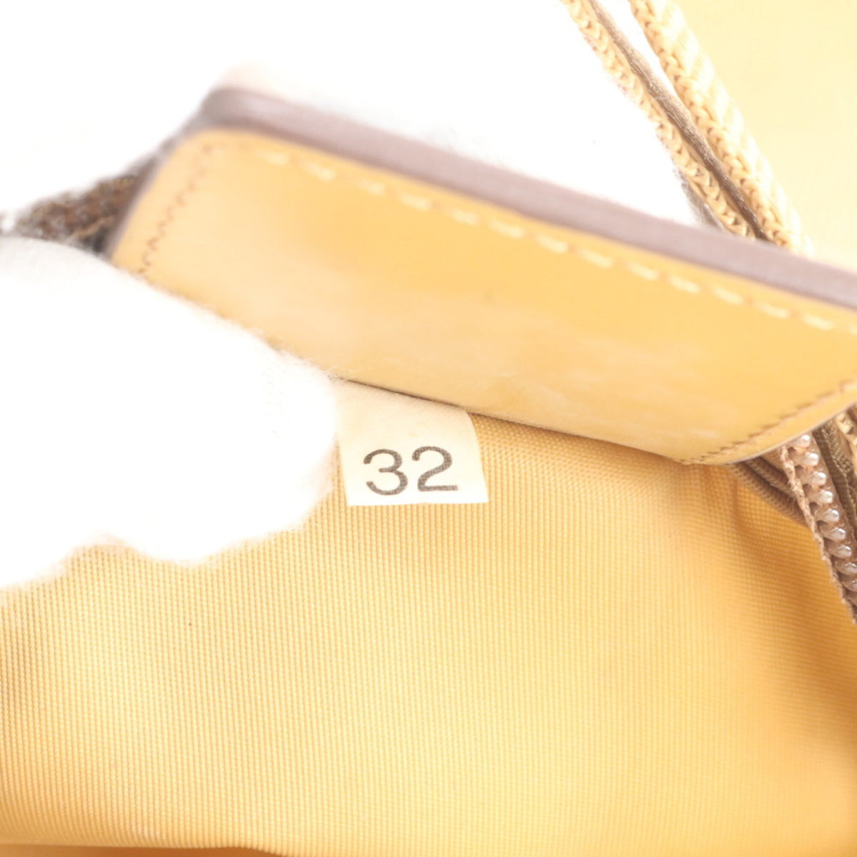 Prada Beige Shoulder Bag (Pre-Owned)
