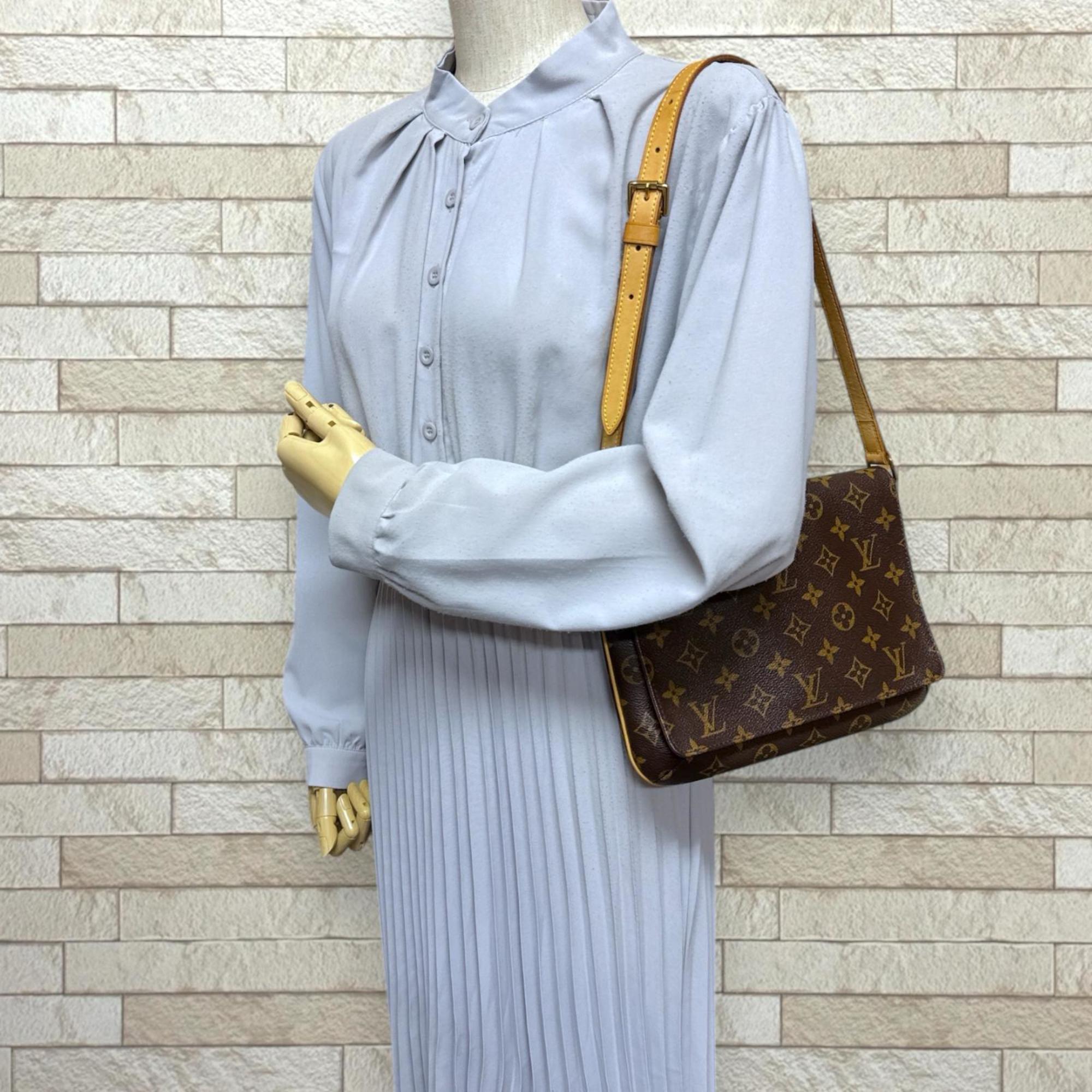 Louis Vuitton Brown Monogram Shoulder Bag (Pre-Owned)