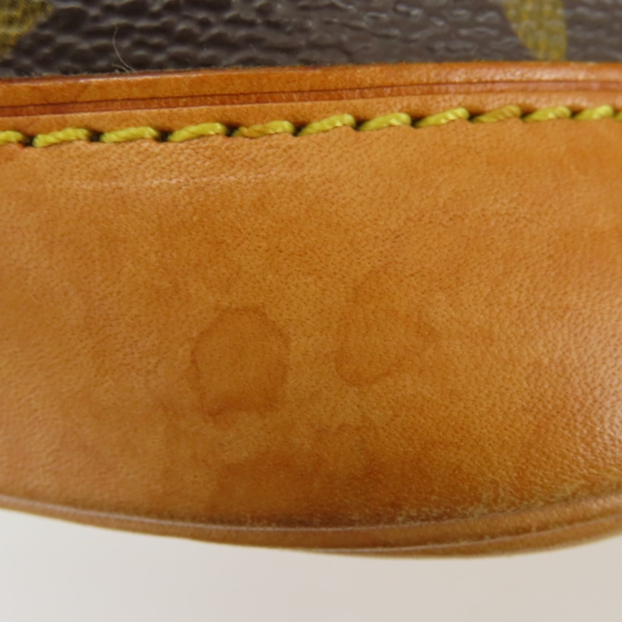 Louis Vuitton Brown Monogram Leather Handbag (Pre-Owned)