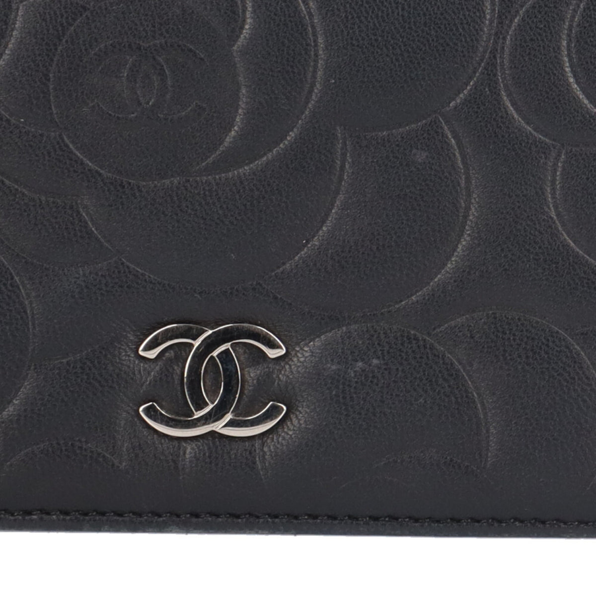 Chanel Black Leather Wallet (Bi-Fold) (Pre-Owned)