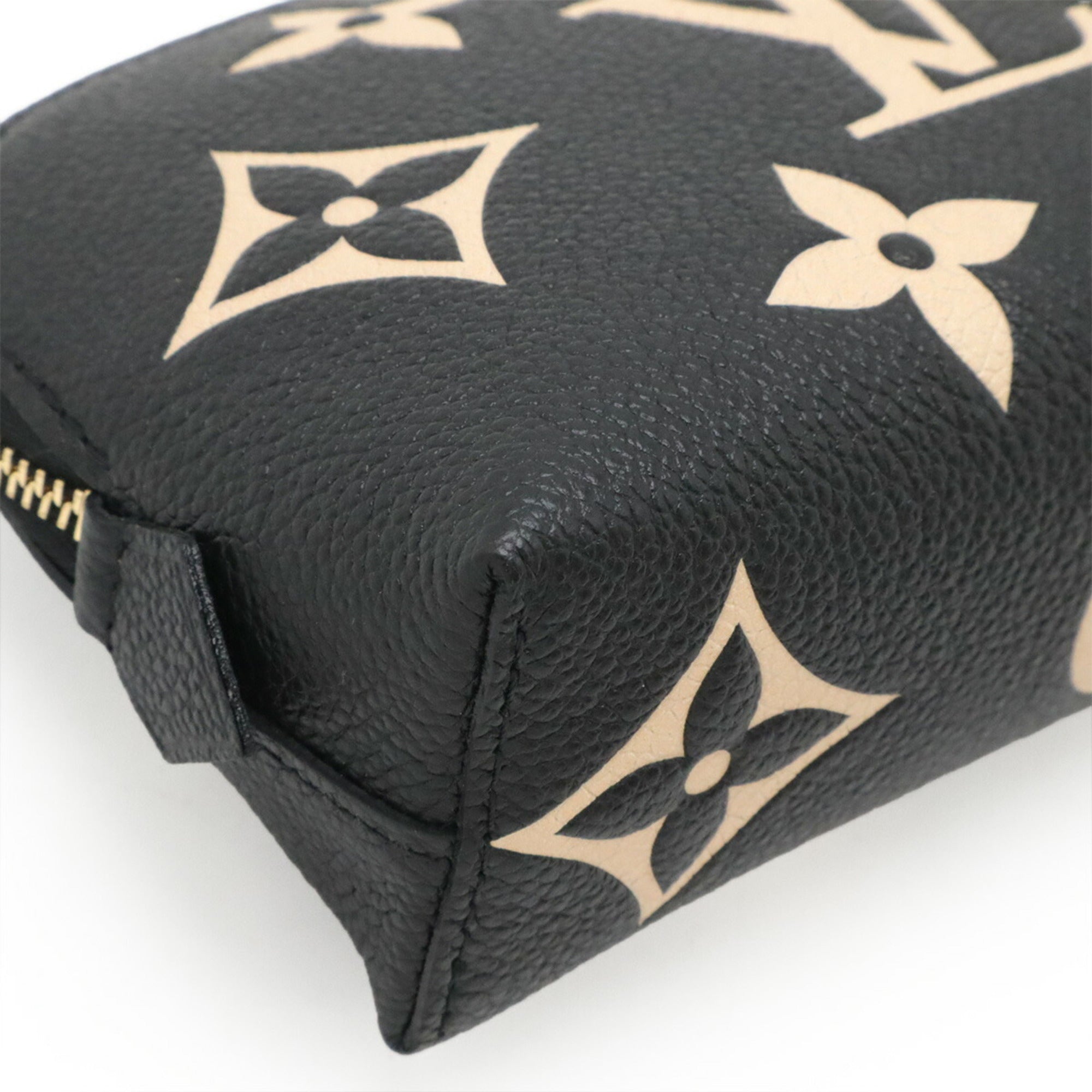 Louis Vuitton Monogram Empreinte Beige Black Monogram Empreinte Pochette (Pre-Owned)