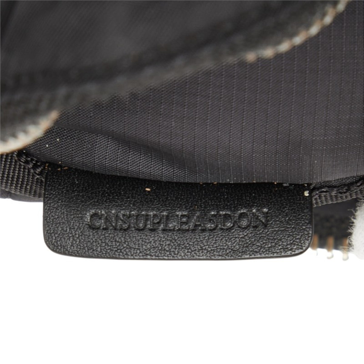 Burberry Black Nylon Sling Bag (Pre-Owned)