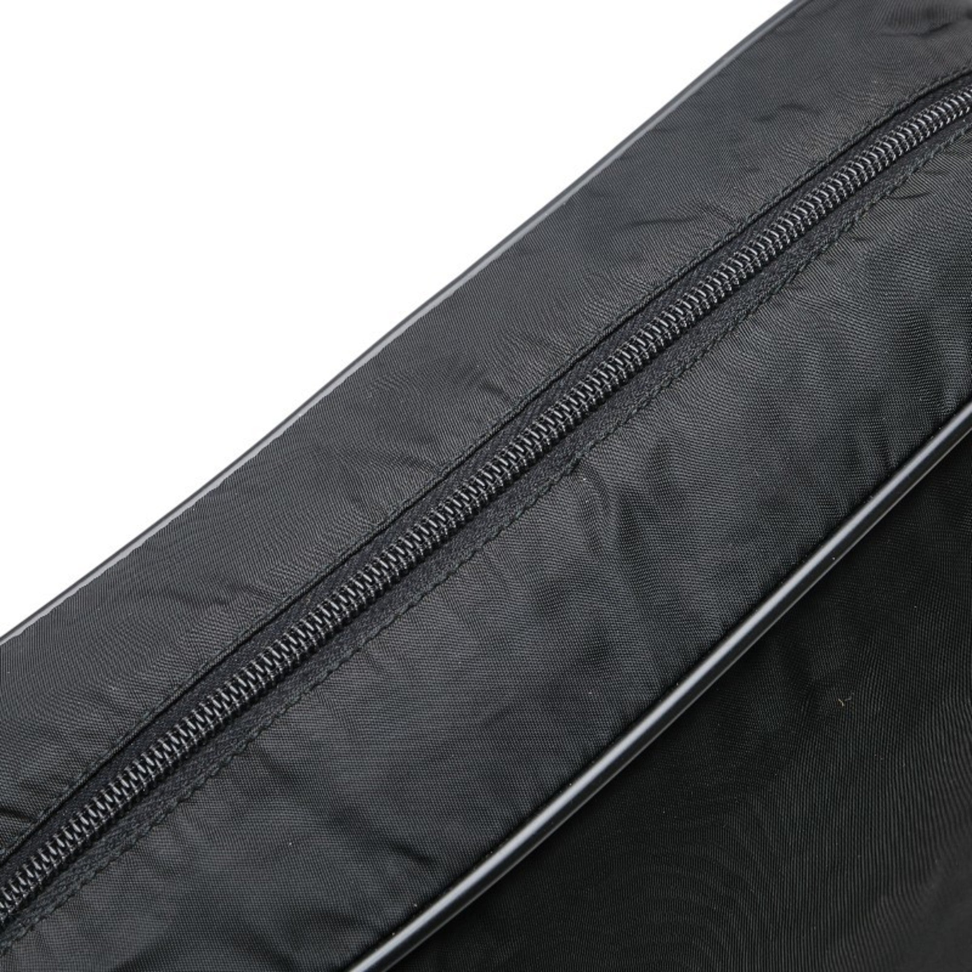 Prada Black Nylon Shoulder Bag (Pre-Owned)