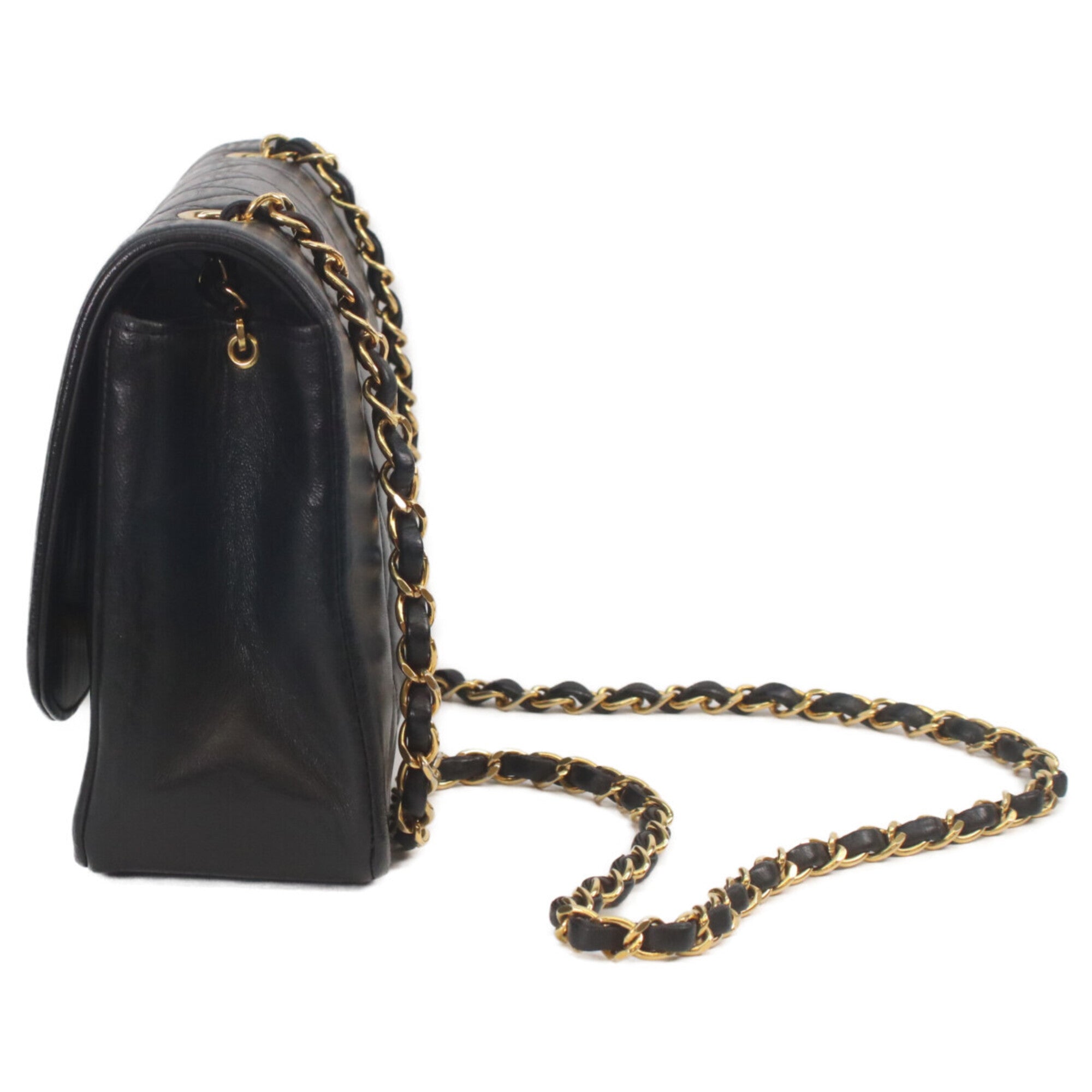 Chanel Black Leather Shoulder Bag (Pre-Owned)