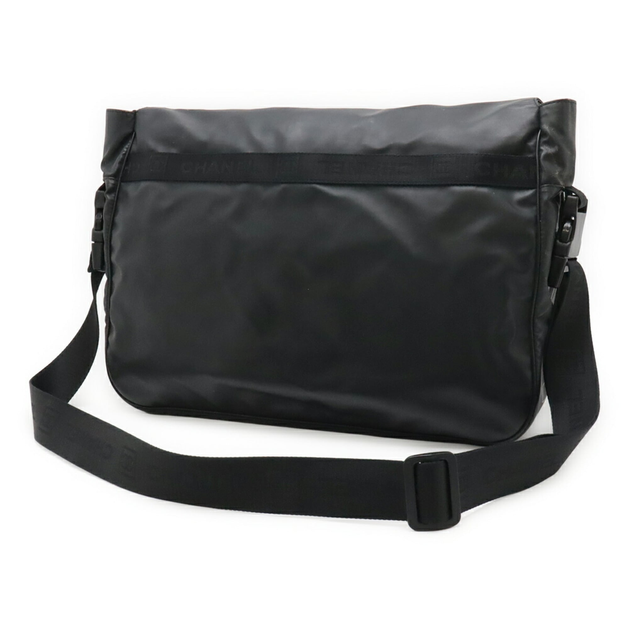 Chanel Black Rubber Messenger Bag Shoulder Bag (Pre-Owned)