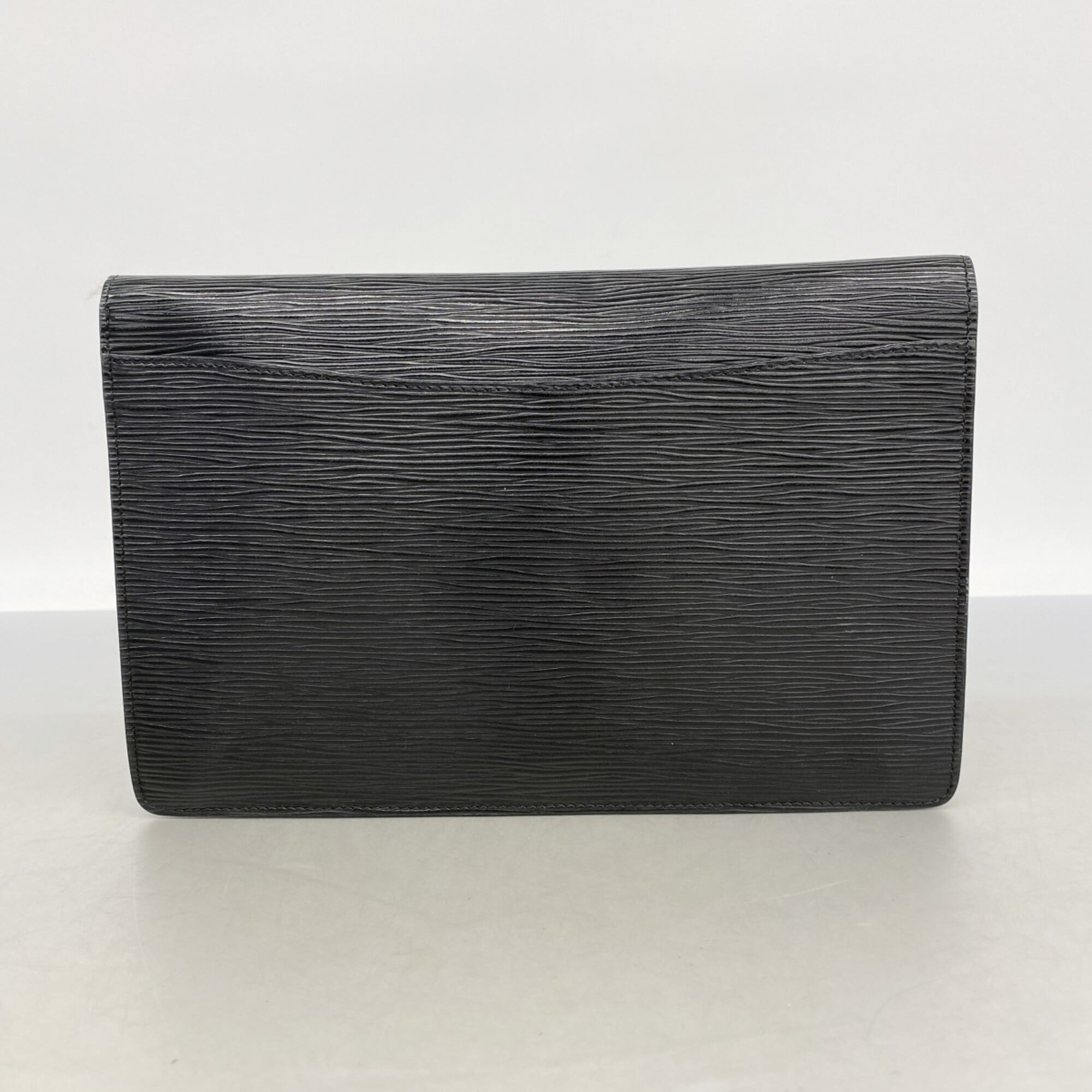 Louis Vuitton Noir Clutch Bag (Pre-Owned)