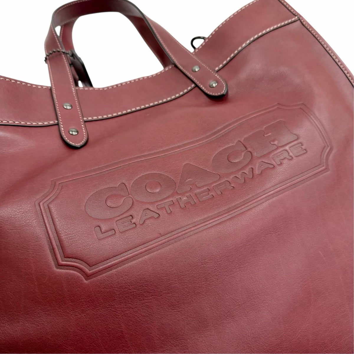 Coach Wine Leather Shoulder Bag (Pre-Owned)