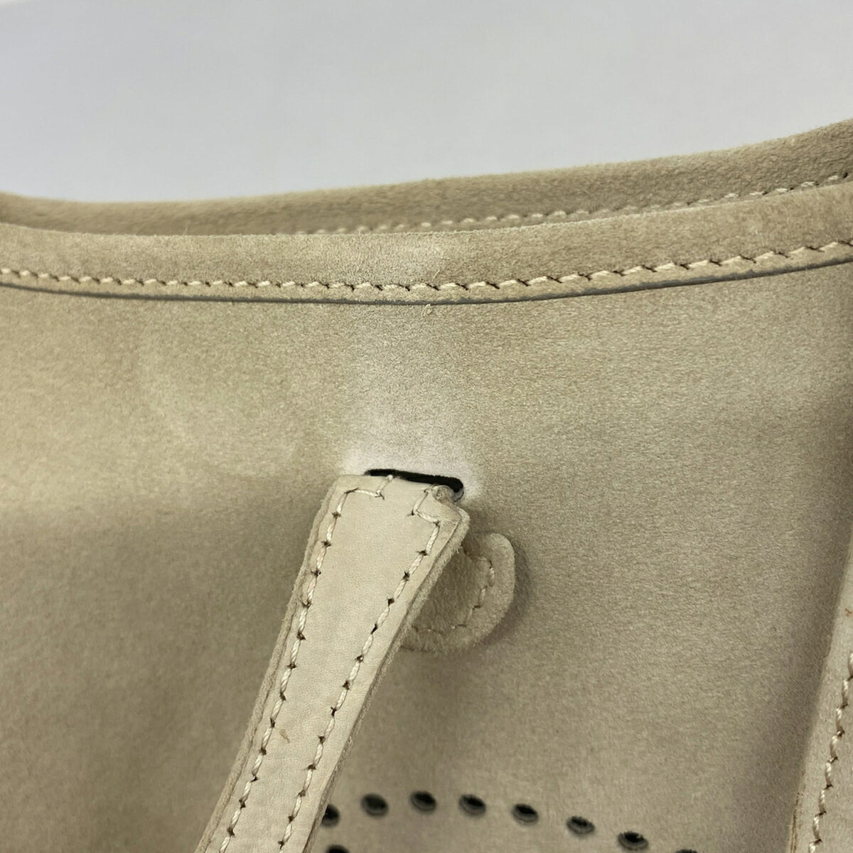 Hermes Beige Shoulder Bag (Pre-Owned)