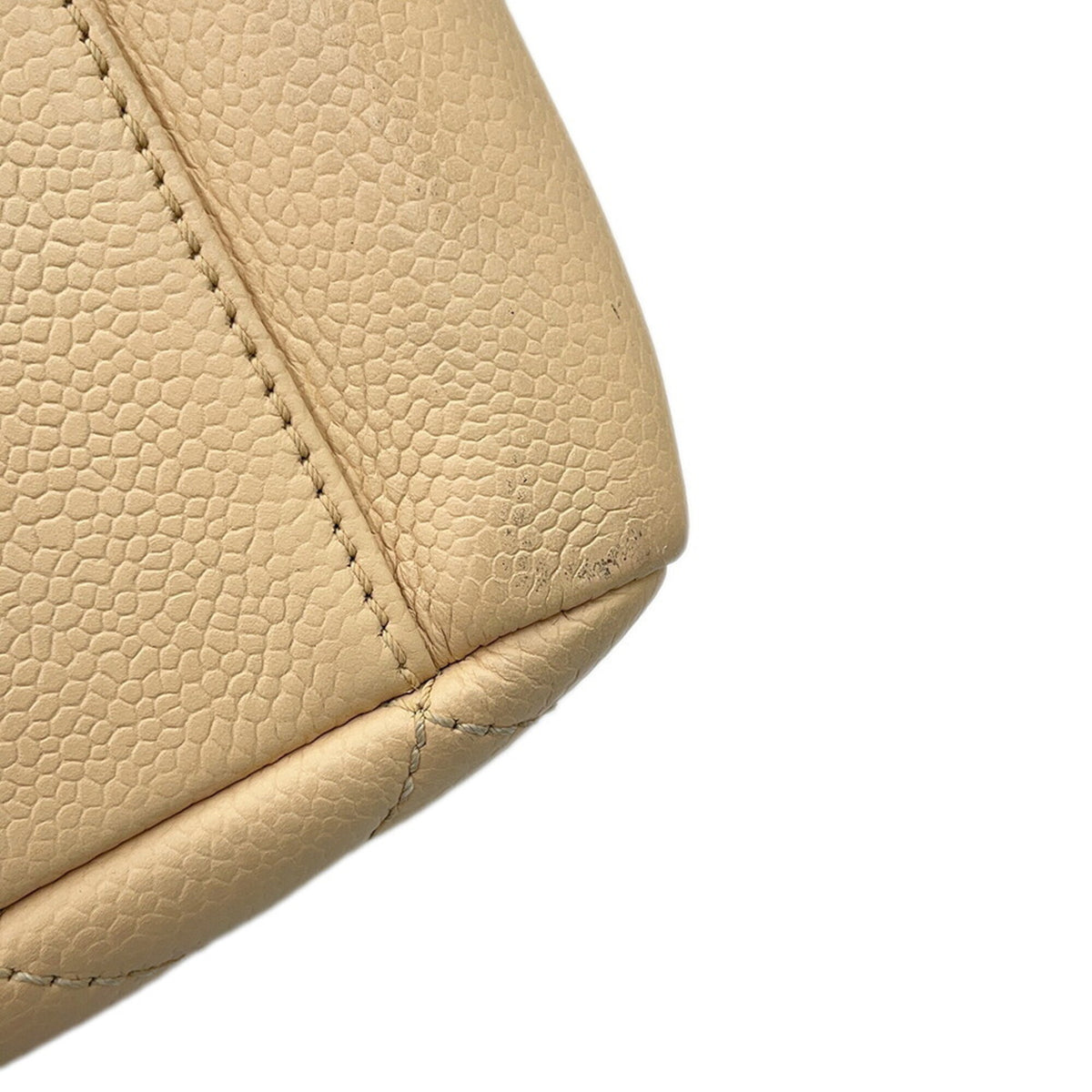 Chanel Beige Grained Calfskin Handbag (Pre-Owned)