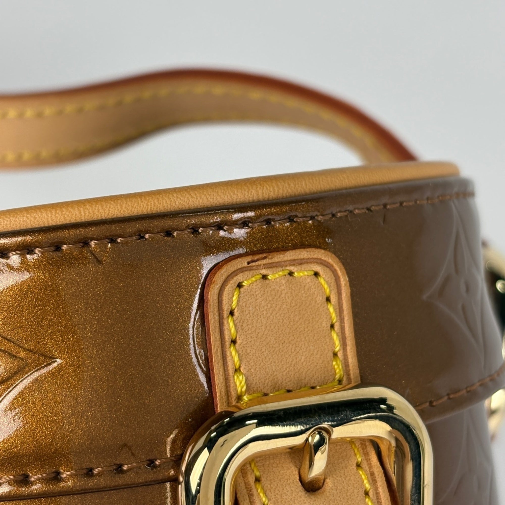 Louis Vuitton Bronze Patent Leather Shoulder Bag (Pre-Owned)