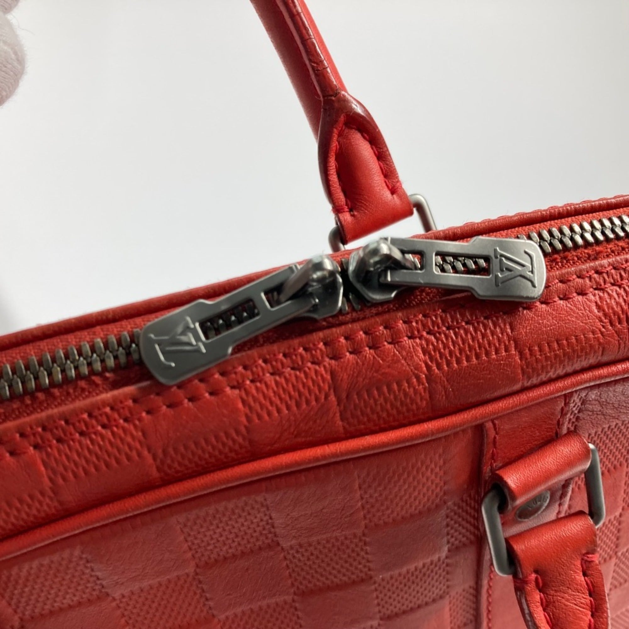 Louis Vuitton Galle Red Color Damier Infini Handbag Tote Bag (Pre-Owned)