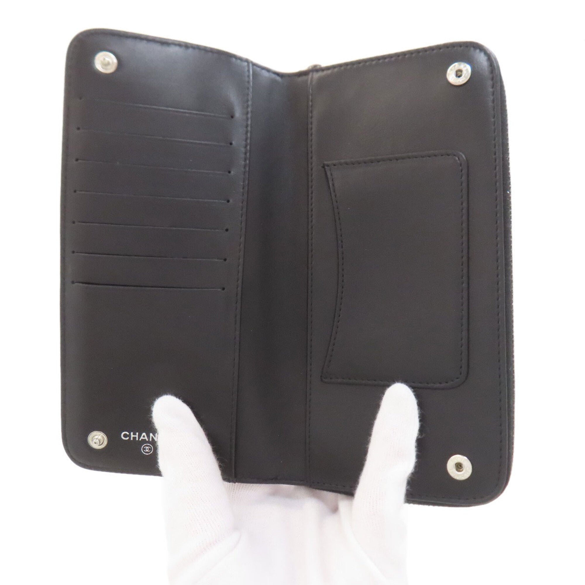Chanel Black Leather Long Wallet (Bi-Fold) (Pre-Owned)