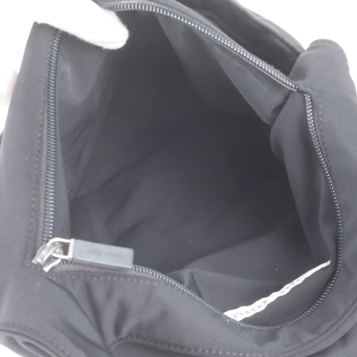 Miu Miu Black Messenger Bag Shoulder Bag Tote Bag (Pre-Owned)