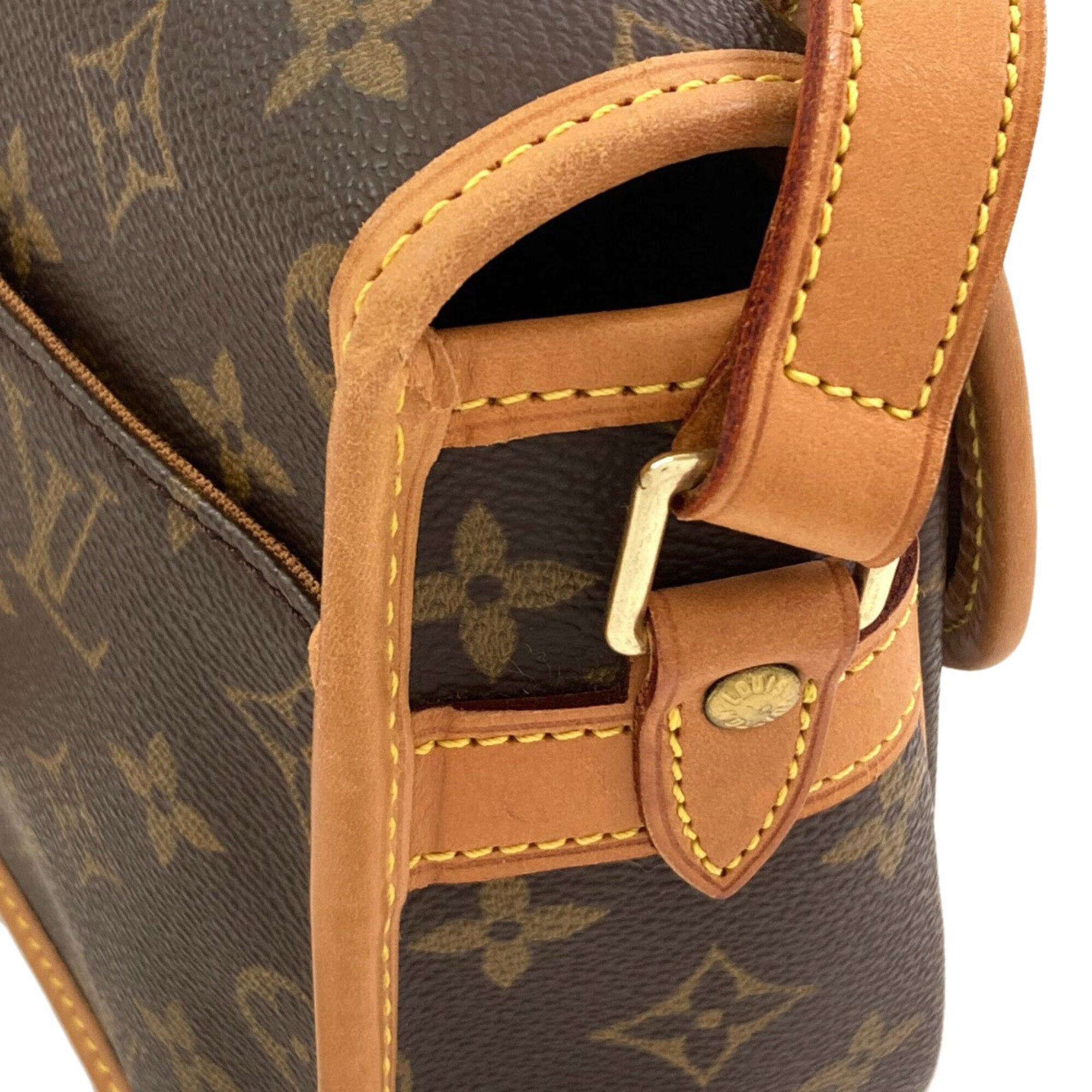 Louis Vuitton Monogram Monogram Shoulder Bag (Pre-Owned)