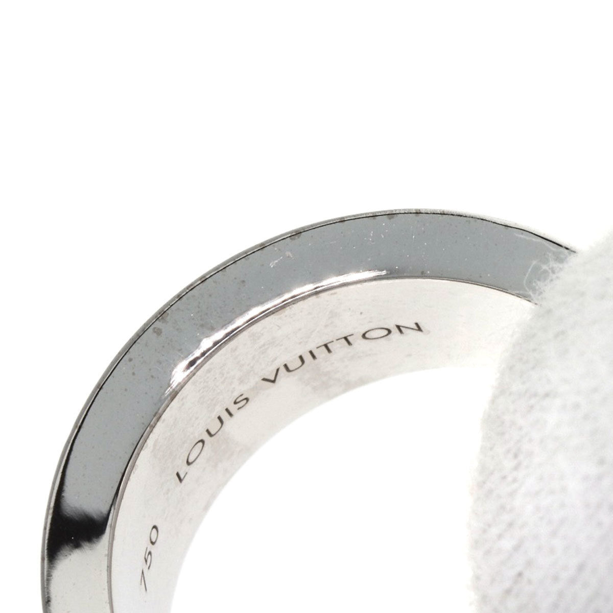 Louis Vuitton White Gold White Gold (18K) Band Ring (Pre-Owned)