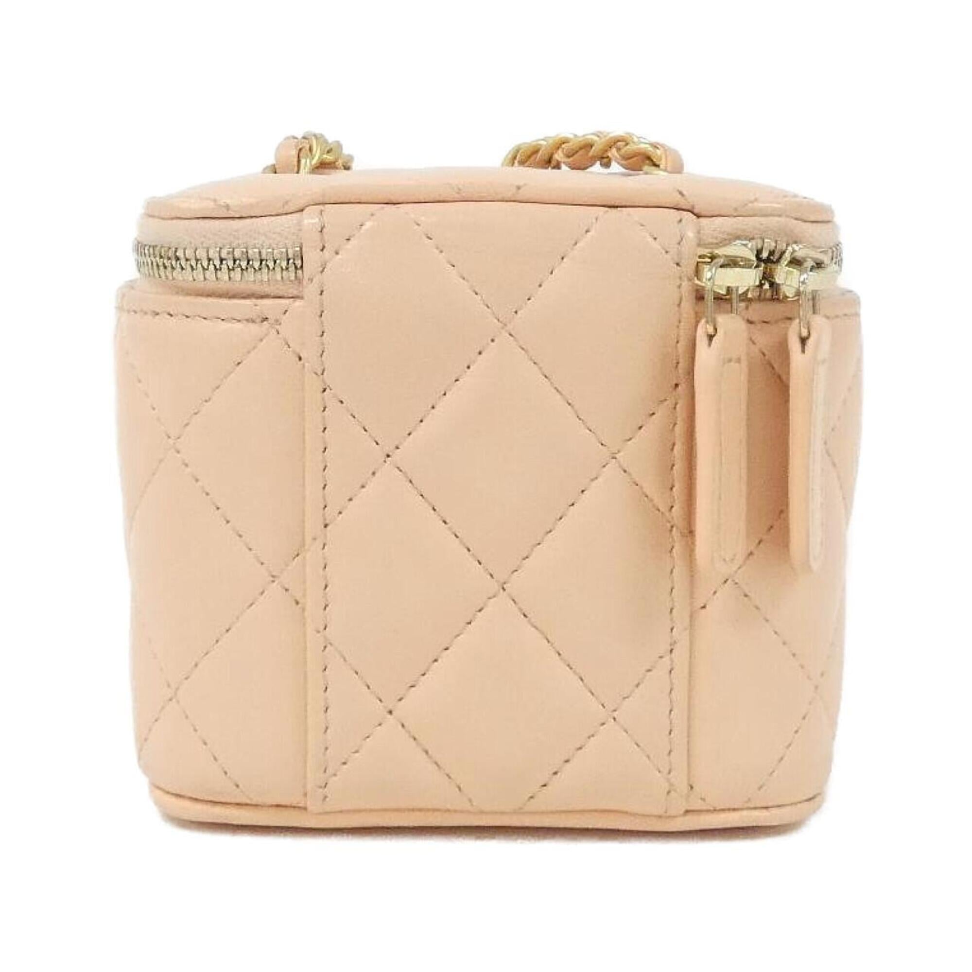 Chanel Pink Shoulder Bag (Pre-Owned)