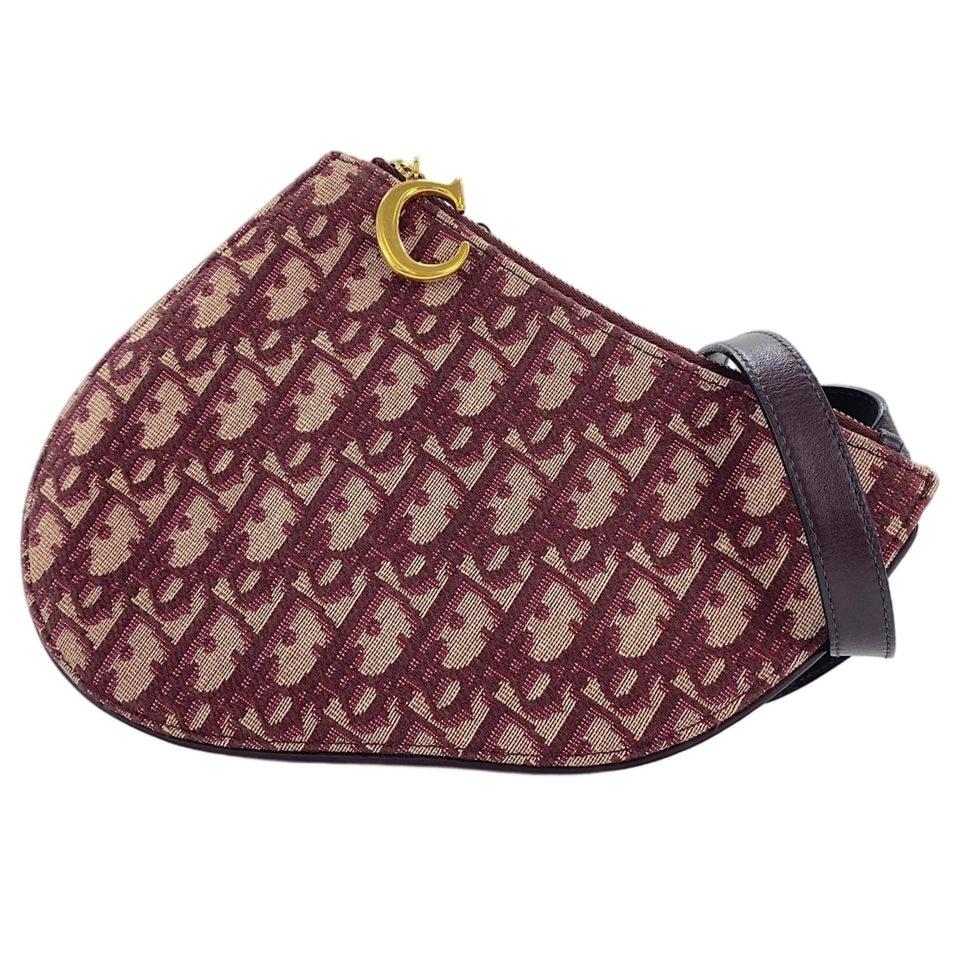 Christian Dior Trotter Red Color Wine Trotter Shoulder Bag (Pre-Owned)