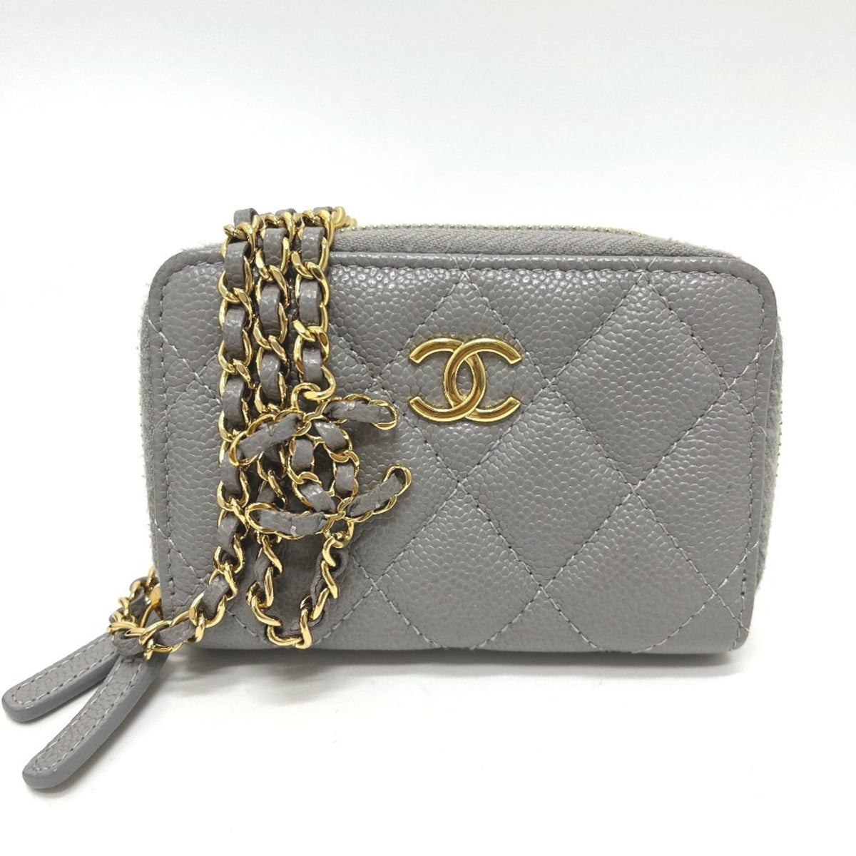 Chanel Gray Grained Calfskin Shoulder Bag (Pre-Owned)