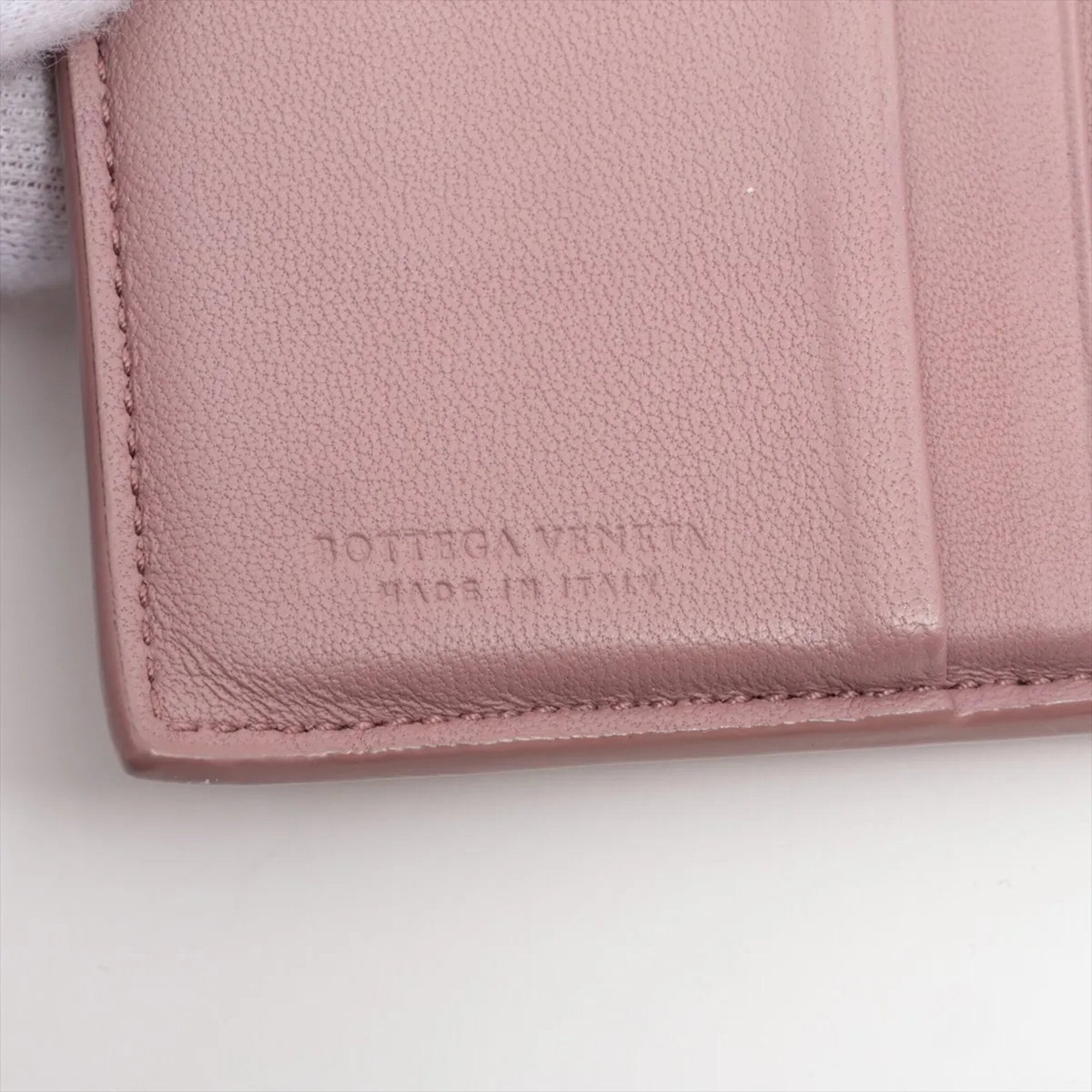 Bottega Veneta Pink Leather Wallet (Bi-Fold) (Pre-Owned)