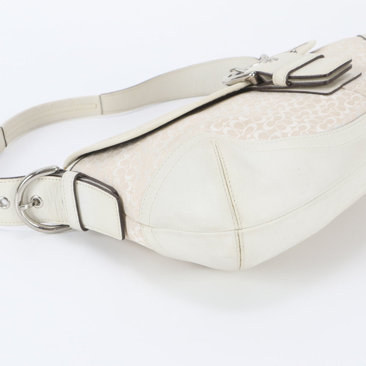 Coach Beige Off-White Leather Canvas Shoulder Bag Tote Bag (Pre-Owned)