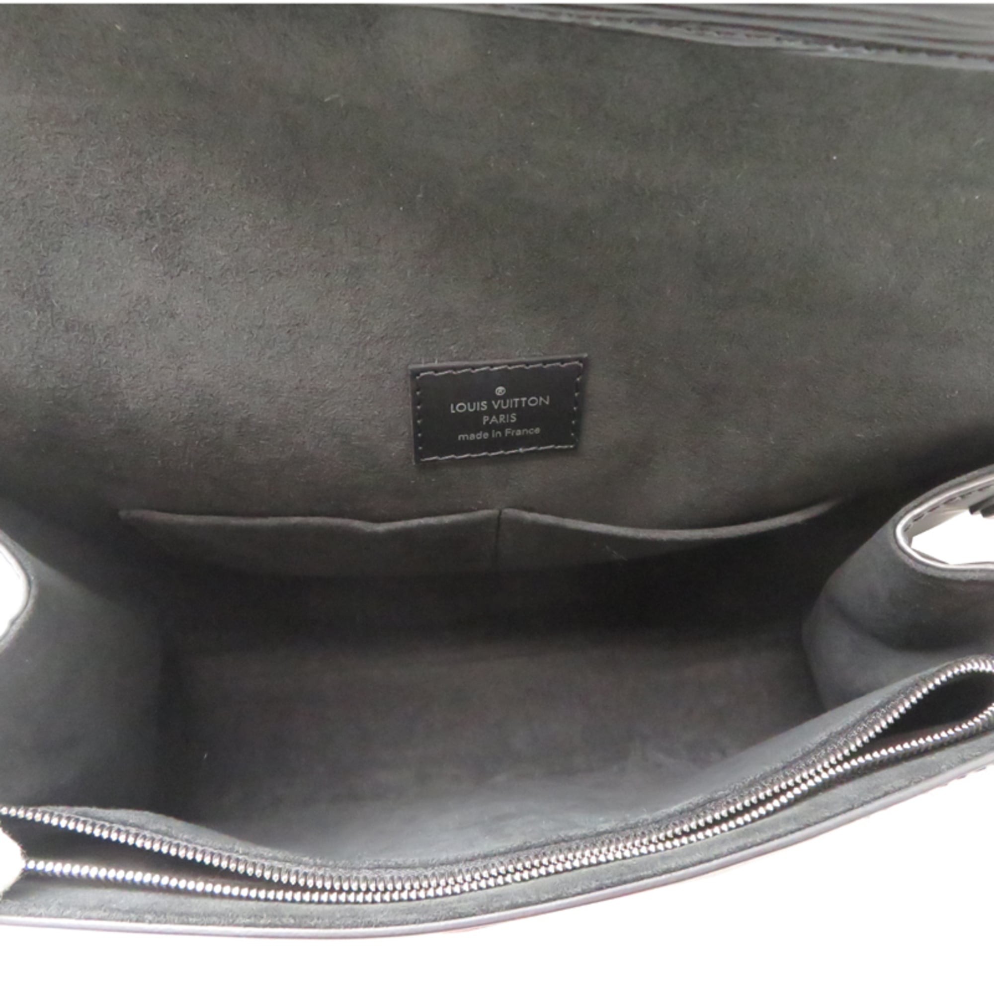 Louis Vuitton Black Noir Epi Leather Handbag (Pre-Owned)