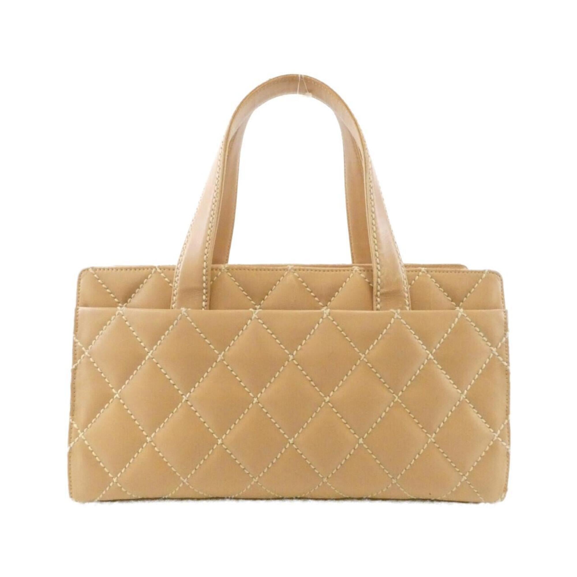 Chanel Beige White Leather Handbag (Pre-Owned)