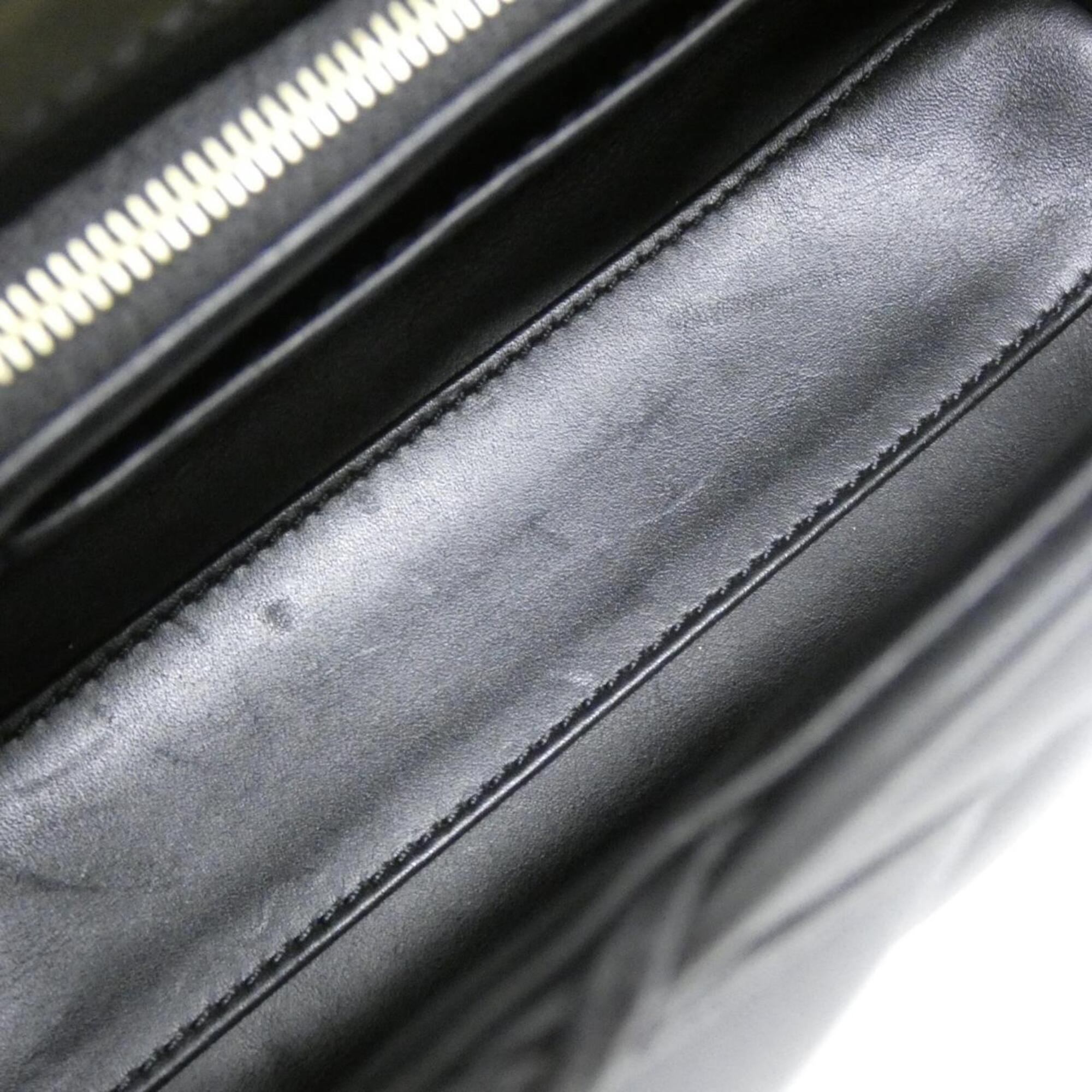 Louis Vuitton Black Leather Shoulder Bag (Pre-Owned)