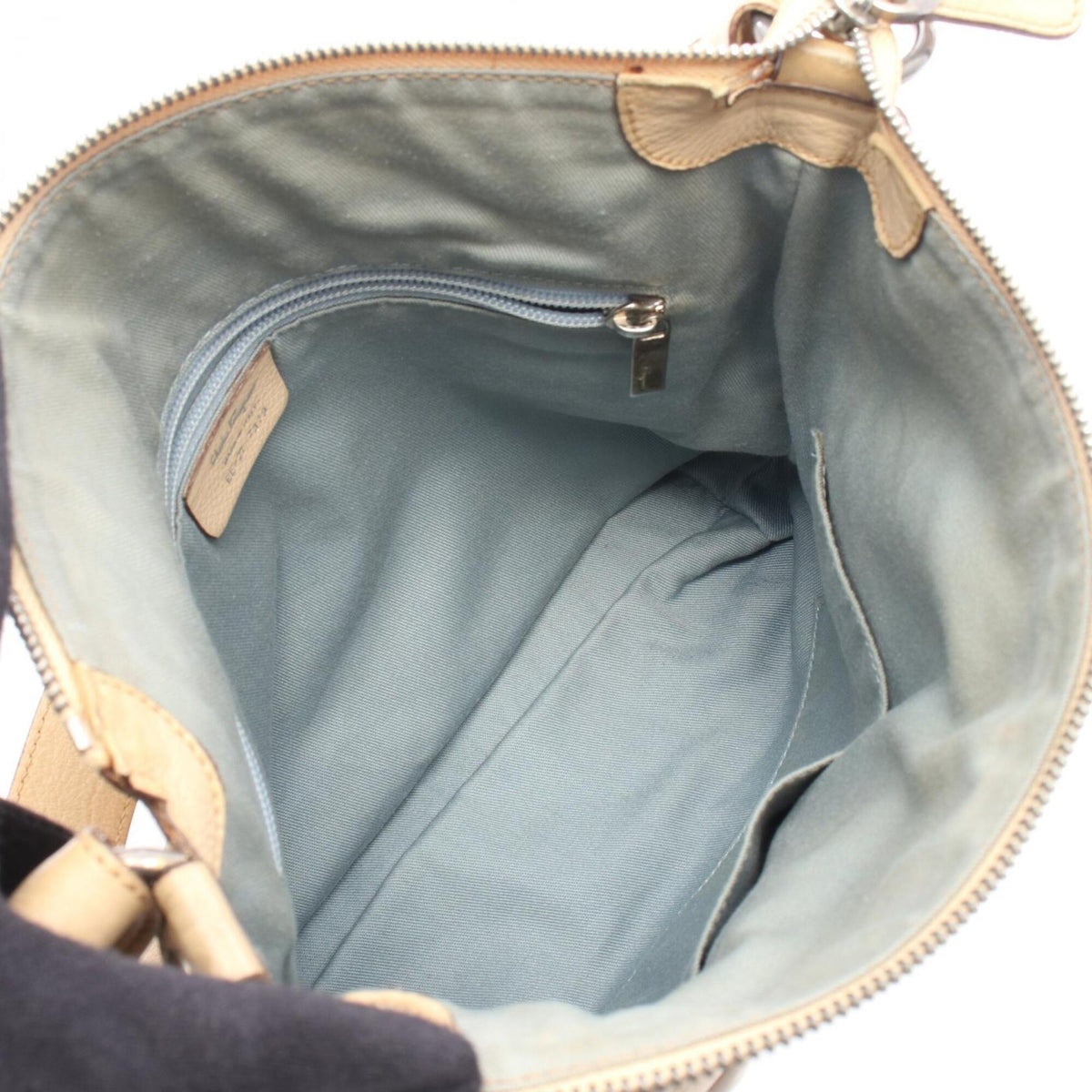 Salvatore Ferragamo Beige Leather Handbag Shoulder Bag (Pre-Owned)