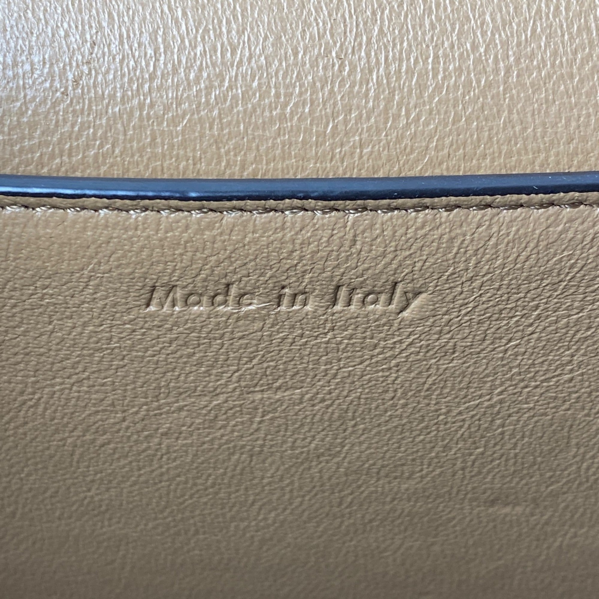 Celine Multi-Color Leather Shoulder Bag (Pre-Owned)