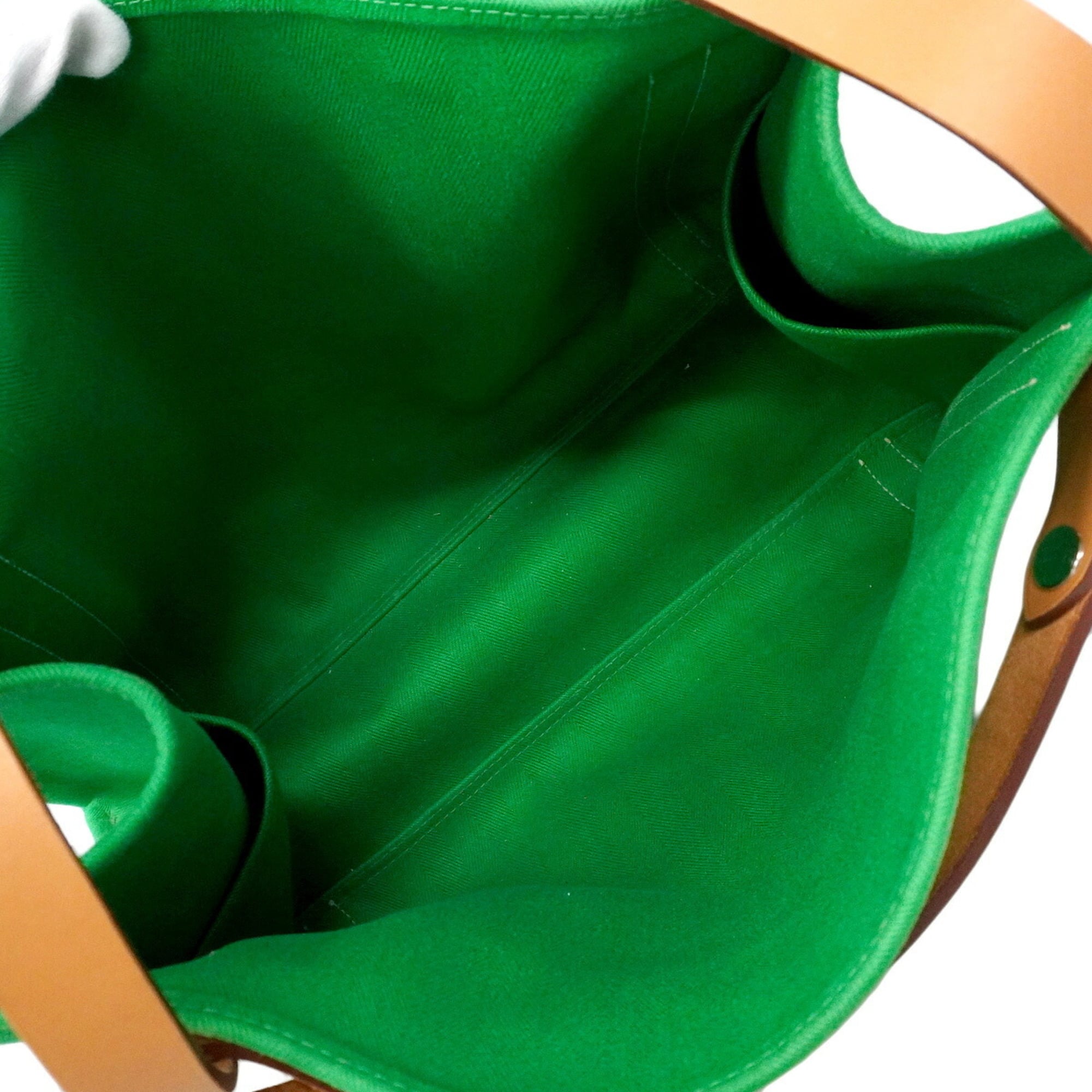 Hermes Green Toile Chevron Shoulder Bag (Pre-Owned)