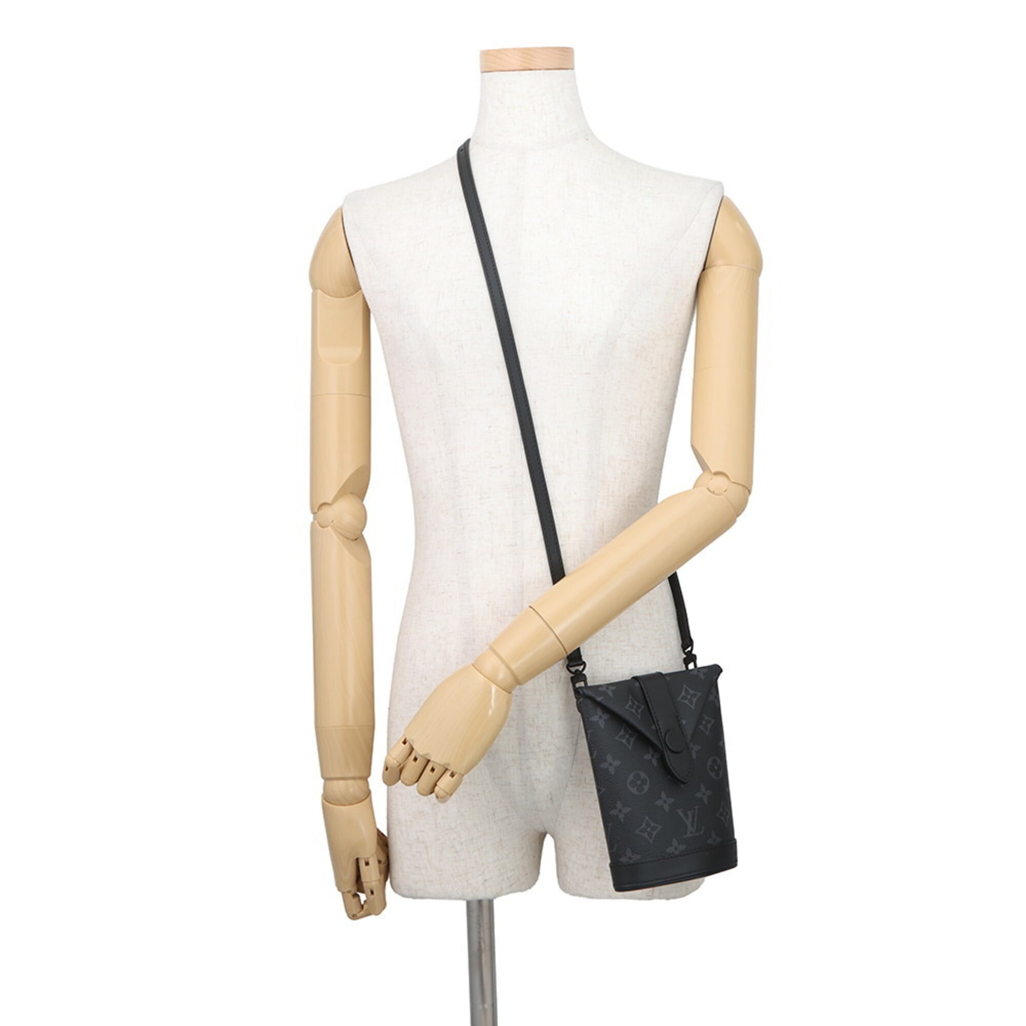 Louis Vuitton Monogram Eclipse Black Noir Monogram Eclipse Handbag Pouch Shoulder Bag (Pre-Owned)