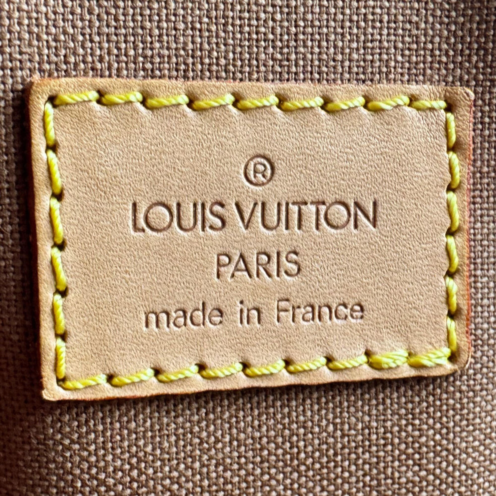 Louis Vuitton Brown Monogram Monogram Handbag (Pre-Owned)