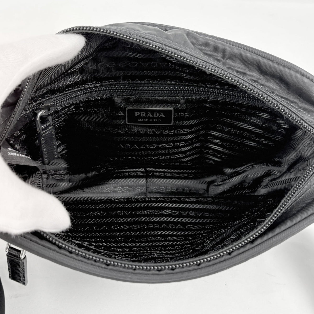 Prada Black Nylon Shoulder Bag (Pre-Owned)