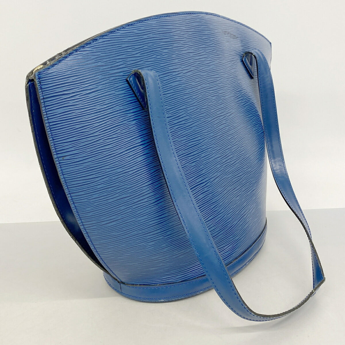 Louis Vuitton Toledo Blue Shoulder Bag (Pre-Owned)