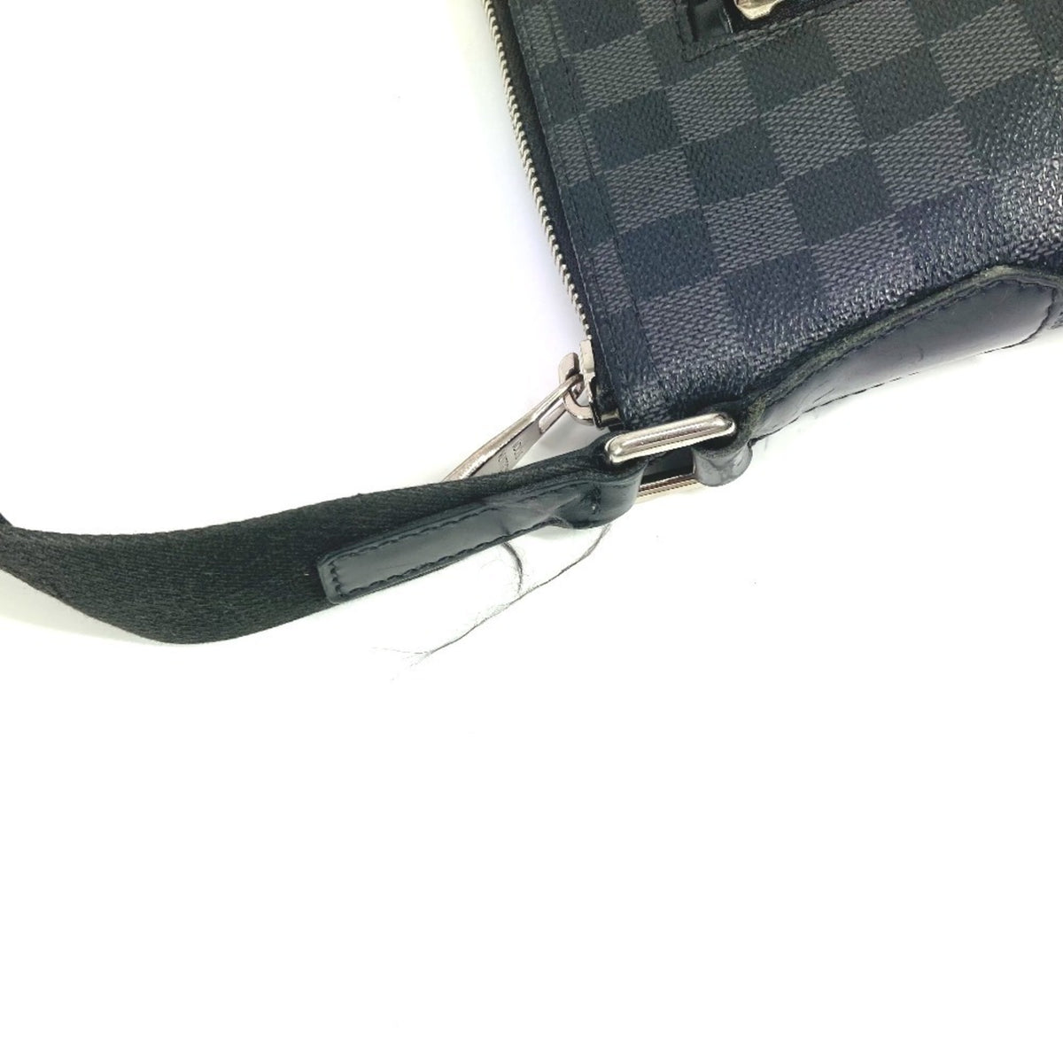 Louis Vuitton Black Damier Graphite Shoulder Bag (Pre-Owned)