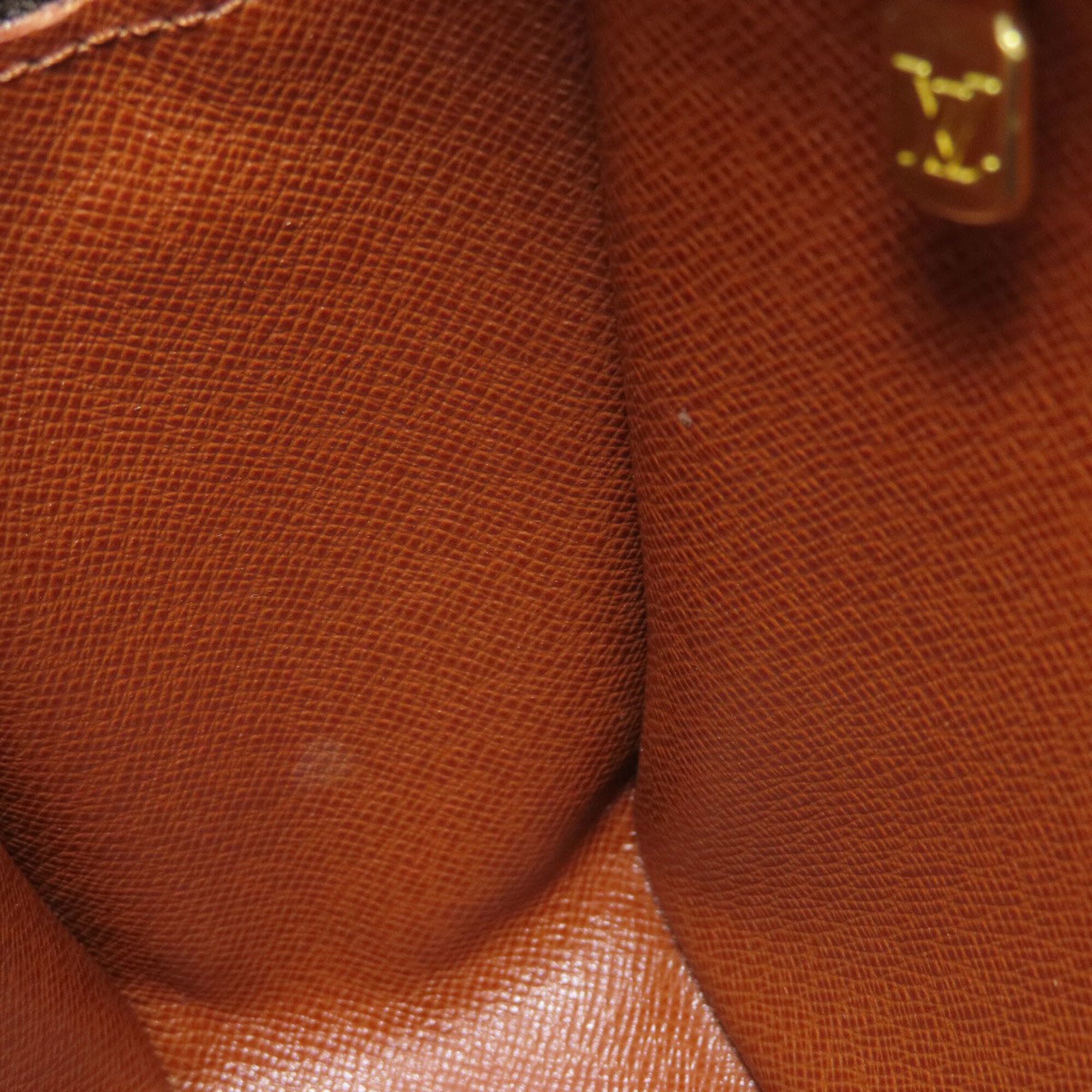 Louis Vuitton Monogram Monogram Canvas Shoulder Bag (Pre-Owned)