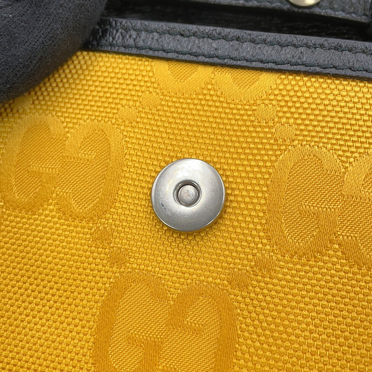 Gucci Black Yellow Canvas Leather Shoulder Bag (Pre-Owned)