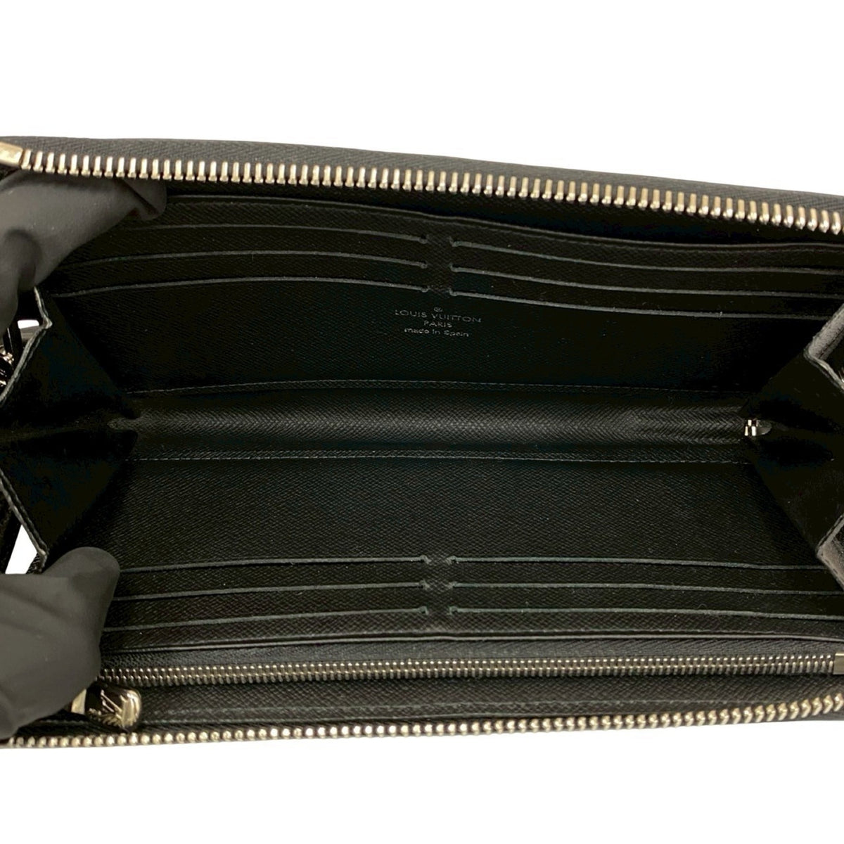 Louis Vuitton Black Leather Long Wallet (Bi-Fold) (Pre-Owned)