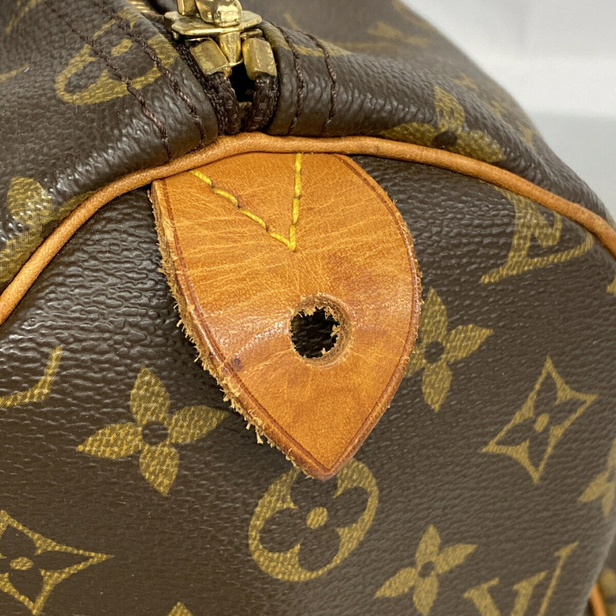 Louis Vuitton Brown Handbag (Pre-Owned)