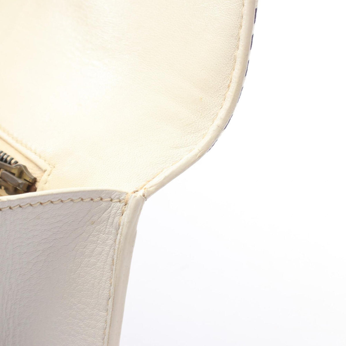 Hermes White Leather Clutch Bag Handbag (Pre-Owned)